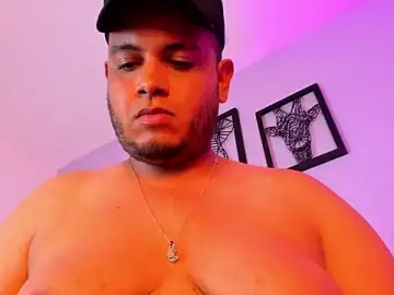 Stripchat Sex Cam of jay_kross1