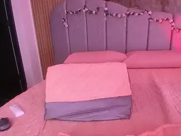 Stripchat Live Sex Cam of luce_williams