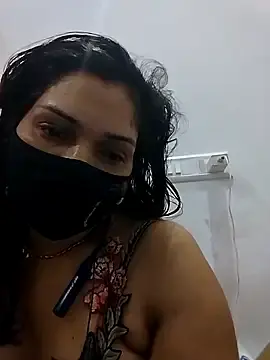 Stripchat Live Sex of KAJALBHABHI_