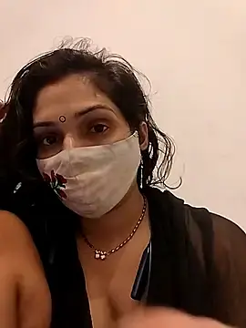 Stripchat Adult Webcams of KAJALBHABHI_