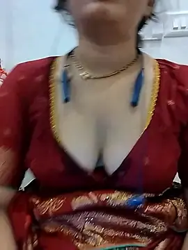 Stripchat Adult Video Chat of KAJALBHABHI_