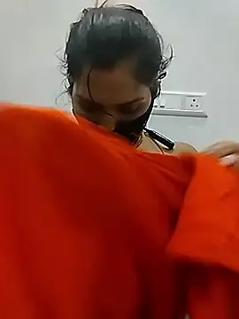 Stripchat Sex Chat of KAJALBHABHI_