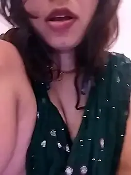 Stripchat Free Porn Cam of KAJALBHABHI_