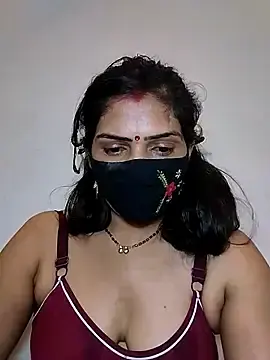 Stripchat Live Sex of KAJALBHABHI_