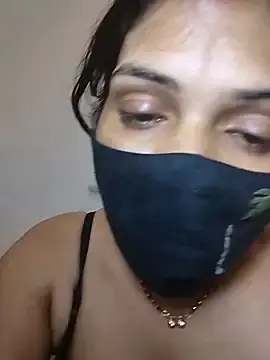 Stripchat Adult Webcams of KAJALBHABHI_