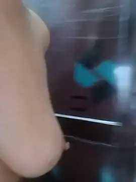 Stripchat Free Porn Cam of KAJALBHABHI_