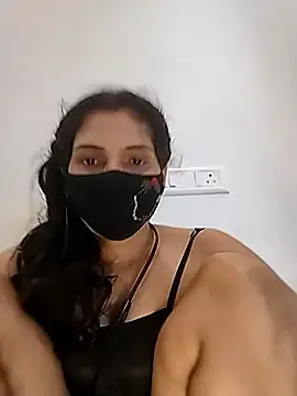Stripchat Live Sex of KAJALBHABHI_