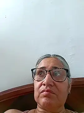 Stripchat Live Porn of _candi