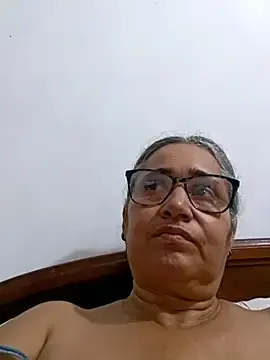 Stripchat Adult Webcam of _candi