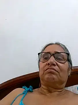 Stripchat Best Webcam of _candi