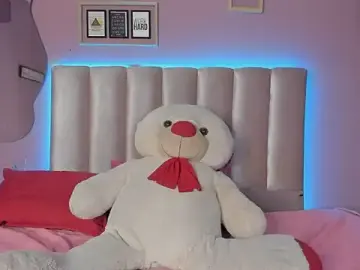 Stripchat Live Sex Cam of nikkita_dragon_