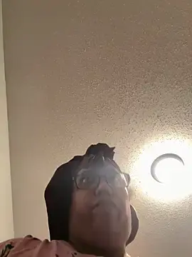 Stripchat Free Porn Cam of ebonyred