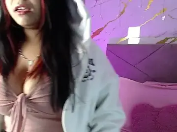 Stripchat Free Live Porn of Disyamil_Pineda