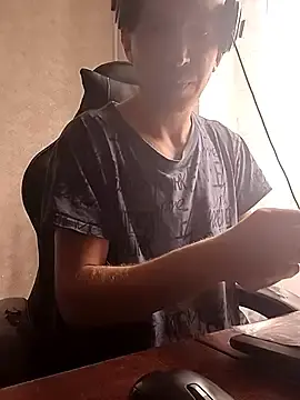 Stripchat Free Live Porn of _uncle_Mitya-43_