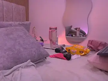 Stripchat Free Porn Cam of violeta_aroca