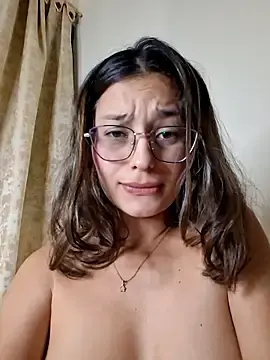 Stripchat Live Sex of Ary-18