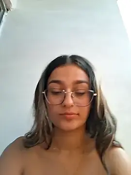 Stripchat Sex Cam of Ary-18