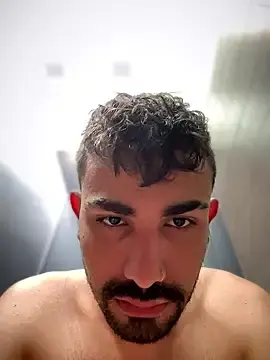 Stripchat Free Porn Cam of Big_Snake77