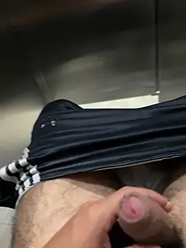 Stripchat Sex Cam of Big_Snake77
