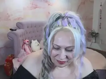 Stripchat Free Live Porn of Penelope_Pinky