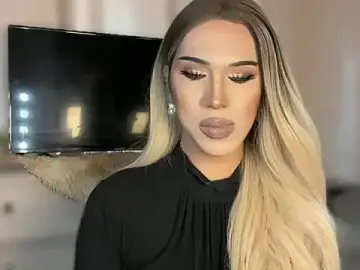 Stripchat Sex Cam of Ts_glamxx