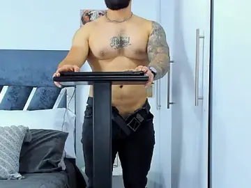 Stripchat Live Porn of Zack_Froone