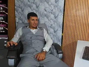 Stripchat Live Sex of Hideintheoffice