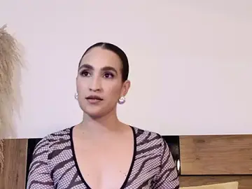 Stripchat Adult Webcams of LucyHanks