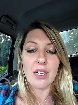 Stripchat Best live sex cam show of SheIsSomething
