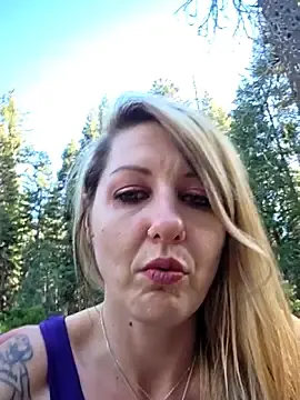 Stripchat Private Sex Chat of SheIsSomething