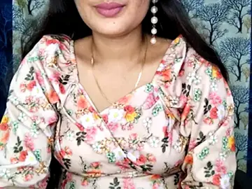 Stripchat Adult Webcam of Aarvi_Arora