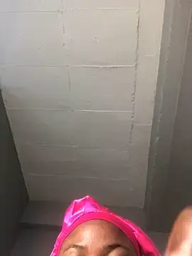 Stripchat Best live sex cam show of Curveysinaa