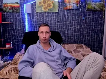 Stripchat Live Porn of CuteBoy228