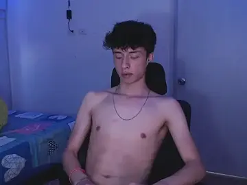 Stripchat Free Porn Cam of Juanmres