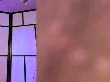 Stripchat Free Porn Cam of SophieBaley