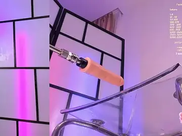 Stripchat Free Porn Cam of SophieBaley