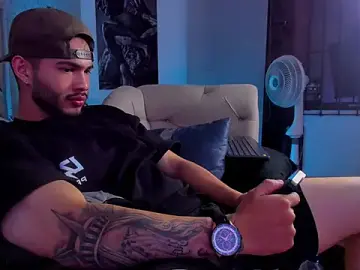 Stripchat Best live sex cam show of Vincentblack
