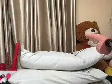 Stripchat Adult Webcams of AudreySpanksFuck-