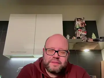 Stripchat Adult Webcams of theitalianbear