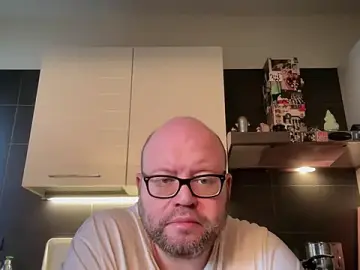 Stripchat Best Webcam of theitalianbear