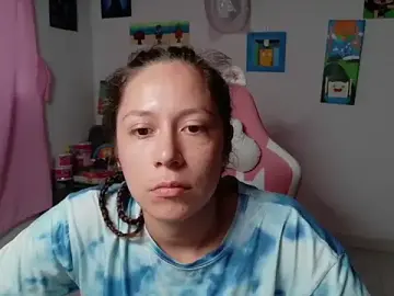 Stripchat Live Sex Cam of MommyMiaWs