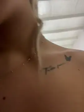 Stripchat Sex Chat of MystiqueXXX