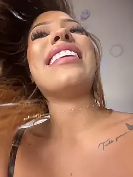 Stripchat Live Sex of MystiqueXXX