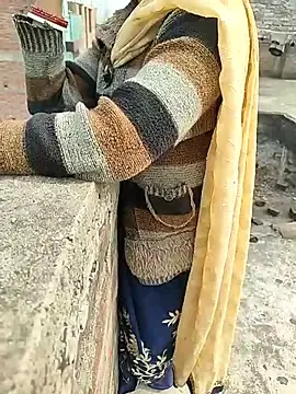 Stripchat Sex Cam of COUPLLE_VILLAGE