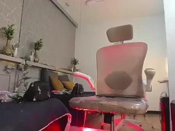 Stripchat Sex Cam of CristalBm_