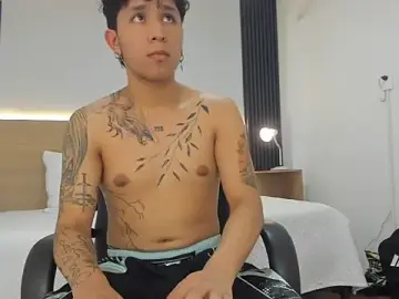 Stripchat Watch Live Sex Cams of Liam__fox