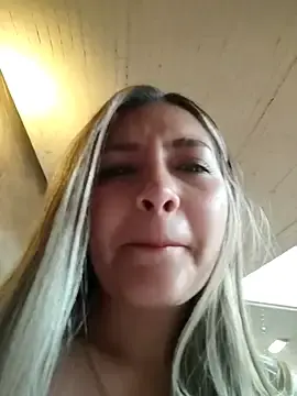 Stripchat Nude Webcam of alana_69