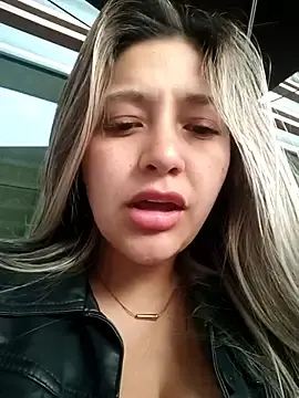 Stripchat Adult Webcams of alana_69