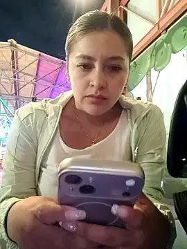 Stripchat Free Porn Cam of alana_69