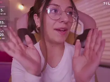 Stripchat Adult Webcam of milly_kenner